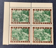 Repoeblik Indonesia 1947 - Bloque de 4 sellos de esquina de margen sin usar 3 1/2 S