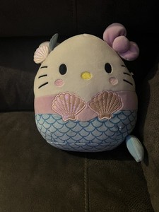 10 “ Hello Kitty Mermaid Squishmallow 2022