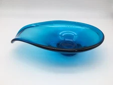 Early Viking 10" Epic Oval Bon Bon Console Bowl in Bluenique