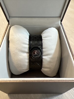 NIB Gucci Twirl Quartz Black Stainless Steel Watch YA112531  display picture 2