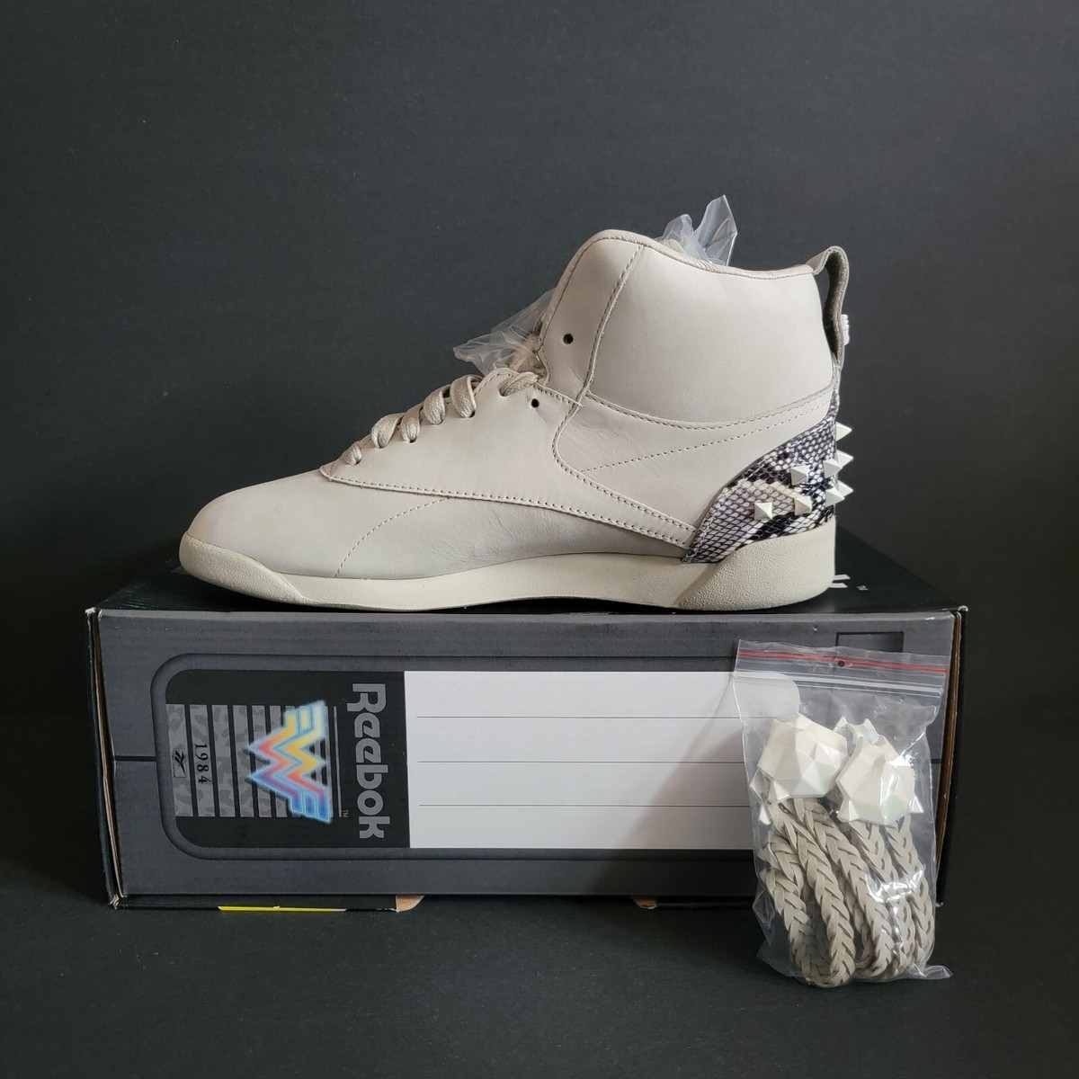 Reebok Freestyle Hi DC Wonder Woman Grey 2020 US Women's Size