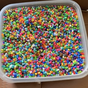 Around 12,000 Assorted Multicolor Plastic Kids' Craft Beads With Container