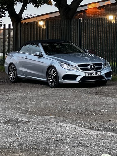 Mercedes Benz E-Class AMG line - Picture 5 of 18