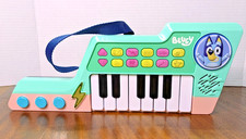 VTech Bluey Keytar Keyboard Guitar Musical Instrument Sound Effects 2023 Toy