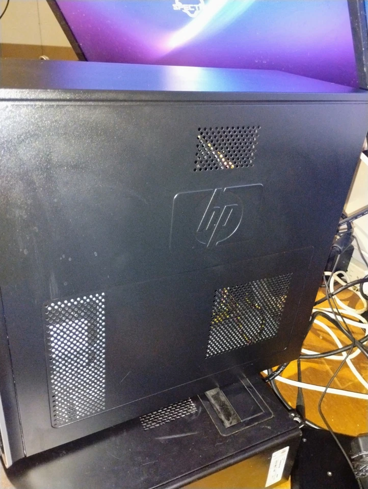 SIT - HP Pavilion  Desktop Windows 11 pro  - Image 3 of 4