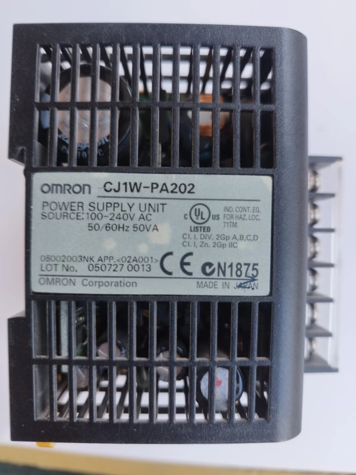 TESTED ▀▄▀▄▀ OMRON CJ1M-CPU13-ETN  - v4 -- CJ1M CPU13 ETN + CJ1W PA202 220V - Imagen 4 de 4