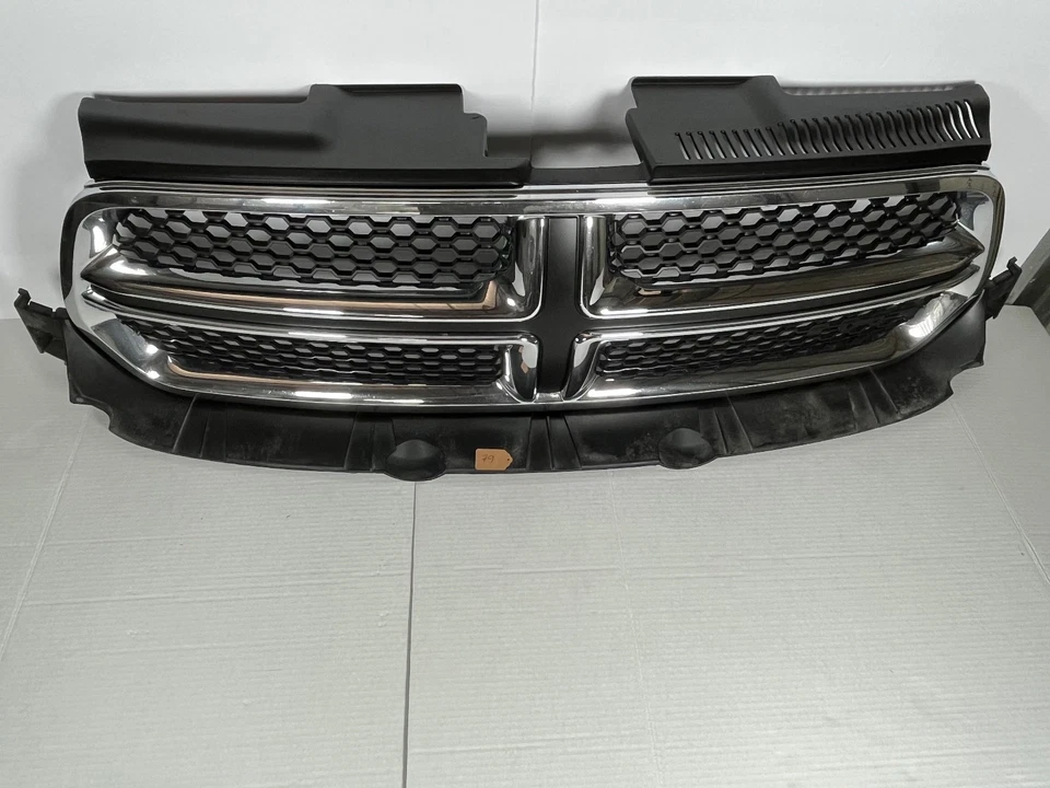 ✅ Parachoques delantero Dodge Durango 2011-2013 parrilla superior cromada OEM Foto 2 de 4