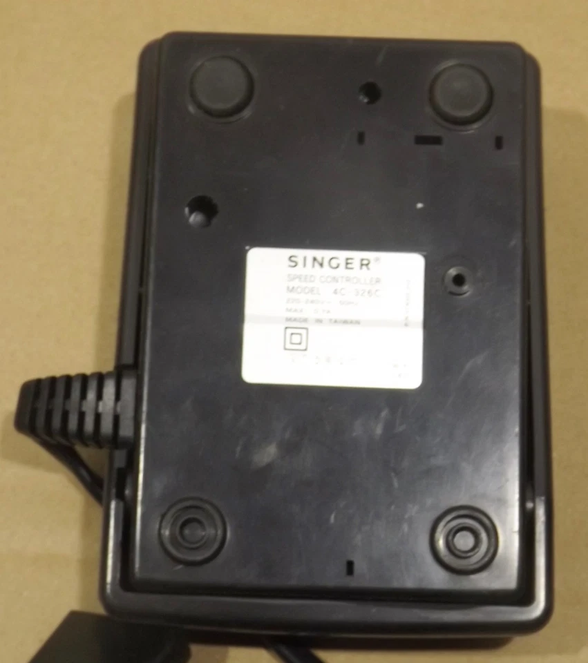 Controlador De Velocidad Eléctrico Singer Starter Mod. 4C-326C 220/40V Máx 0,7A - Imagen 3 de 4