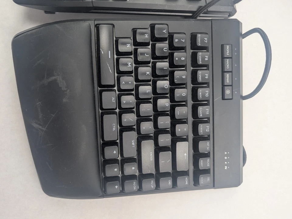 Teclado para juegos KINESIS KB975-SIL Freestyle Edge MX marrón RGB Foto 3 de 4