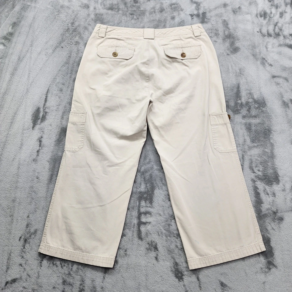 Dockers Pants Womens 10 Beige Khaki Mid Rise Crop Capri Cargo Cotton Casual - Image 3 of 4