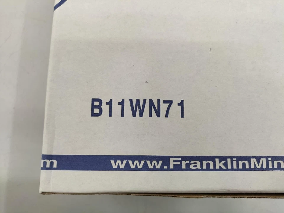 Franklin Mint 1954 CORVETTE RED (B11WN71) 1/18 Scale Model Car with Box Used - Image 4 of 4