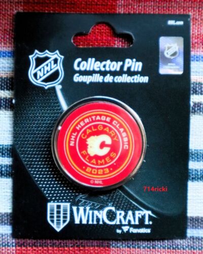 2023 NHL Heritage Clásico Coleccionista Alfiler Solapa Calgary Flames Oficial - Imagen 1 de 1