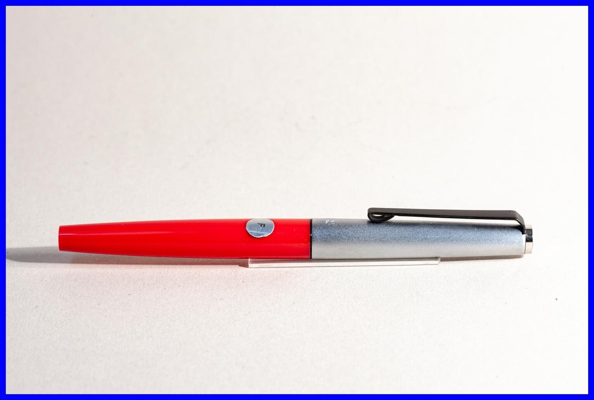 1970s MONTBLANC Design Classic CARESSA Fountain Pen PINK BLACK