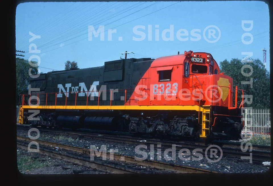Original Slide NdeM Nacionales de Mexico Fresh Paint ALCO C628 8323 SLP SLP 1982 - Image 1 of 1