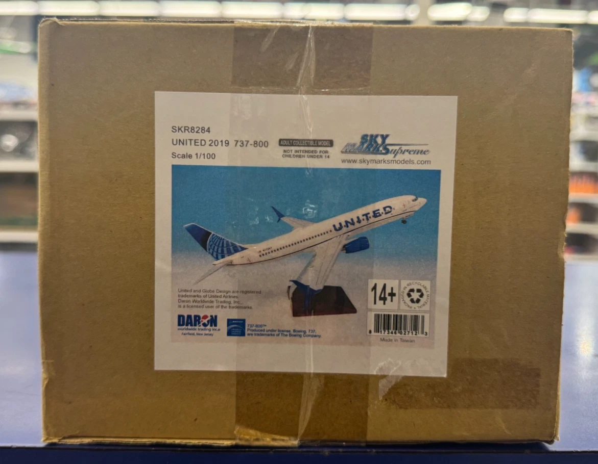 SkyMarks Multi-Color Contemporary Diecast Aircraft & Spacecraft