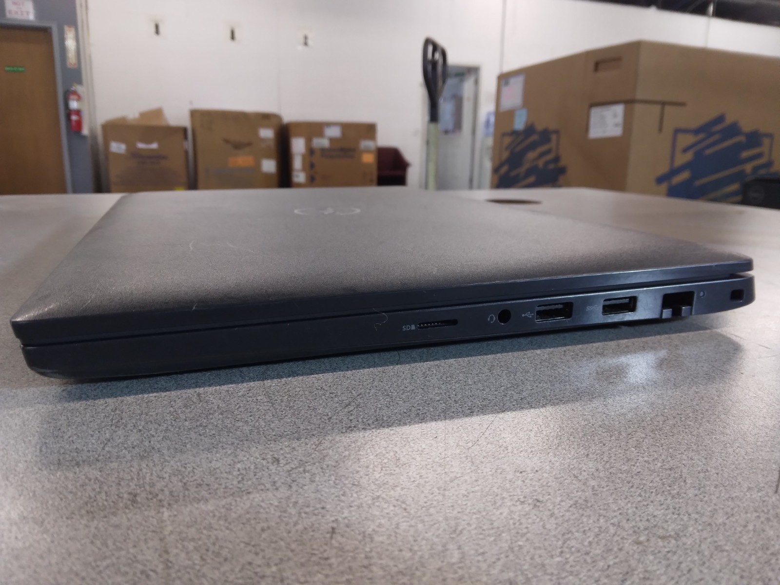 Dell Latitude 3420, 13.9-Inch Laptop, with Intel i5-1135G7, No OS