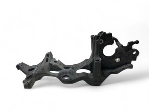 VW PASSAT B8 3G2 Generatorhalterung 04L903143D 2016 31566872