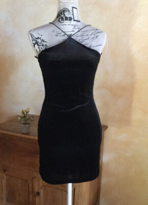 vestito corto in velluto liscio nero MANGO con spalline sottili - Main Image