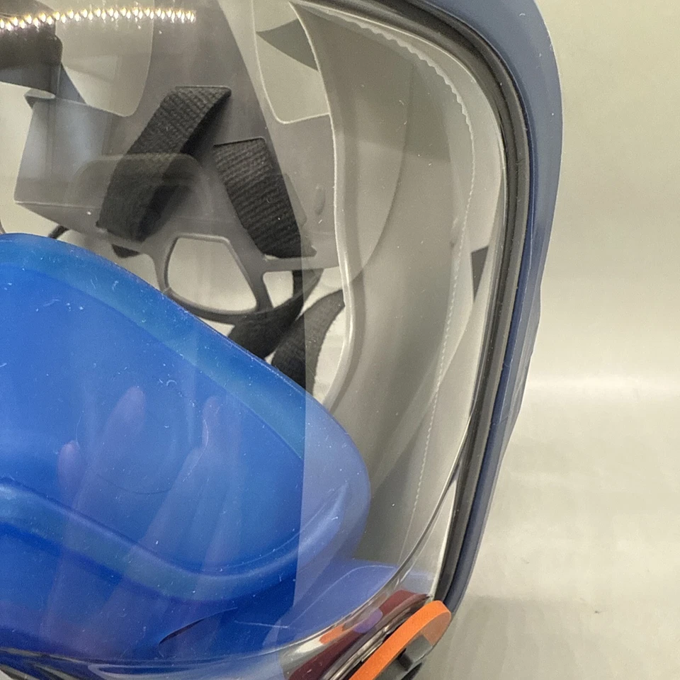 MSA Advantage Mask 10031309 3200 Full Facepiece Respirator Large - Image 4 of 4