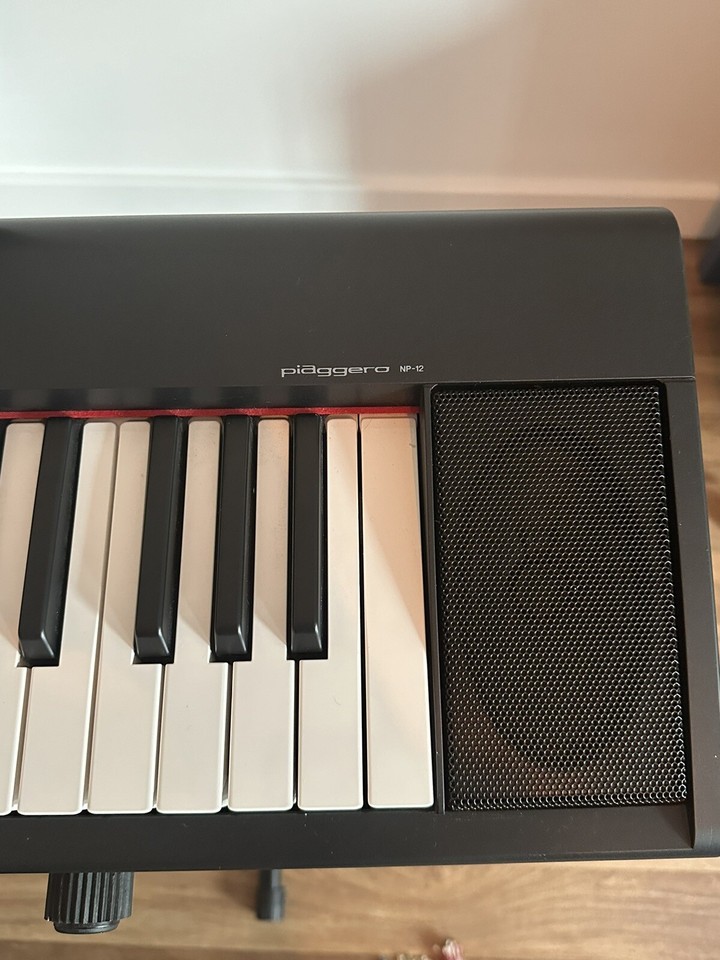 Yamaha Piaggero NP12 Keyboard With Stand And Seat Used 23 Times, 61