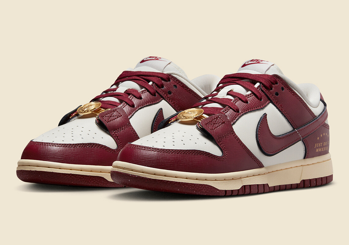 Nike Dunk Low SE Vintage 
