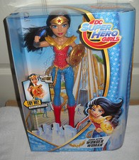 Muñeca Mujer Maravilla #9326 Mattel DC Comics DC Super Hero Girls Power Action #9326 NRFB