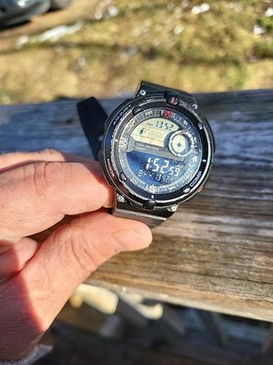Wrist Watch Casio SGW-600H Compass Thermometer 5 Alarms Chrono etc