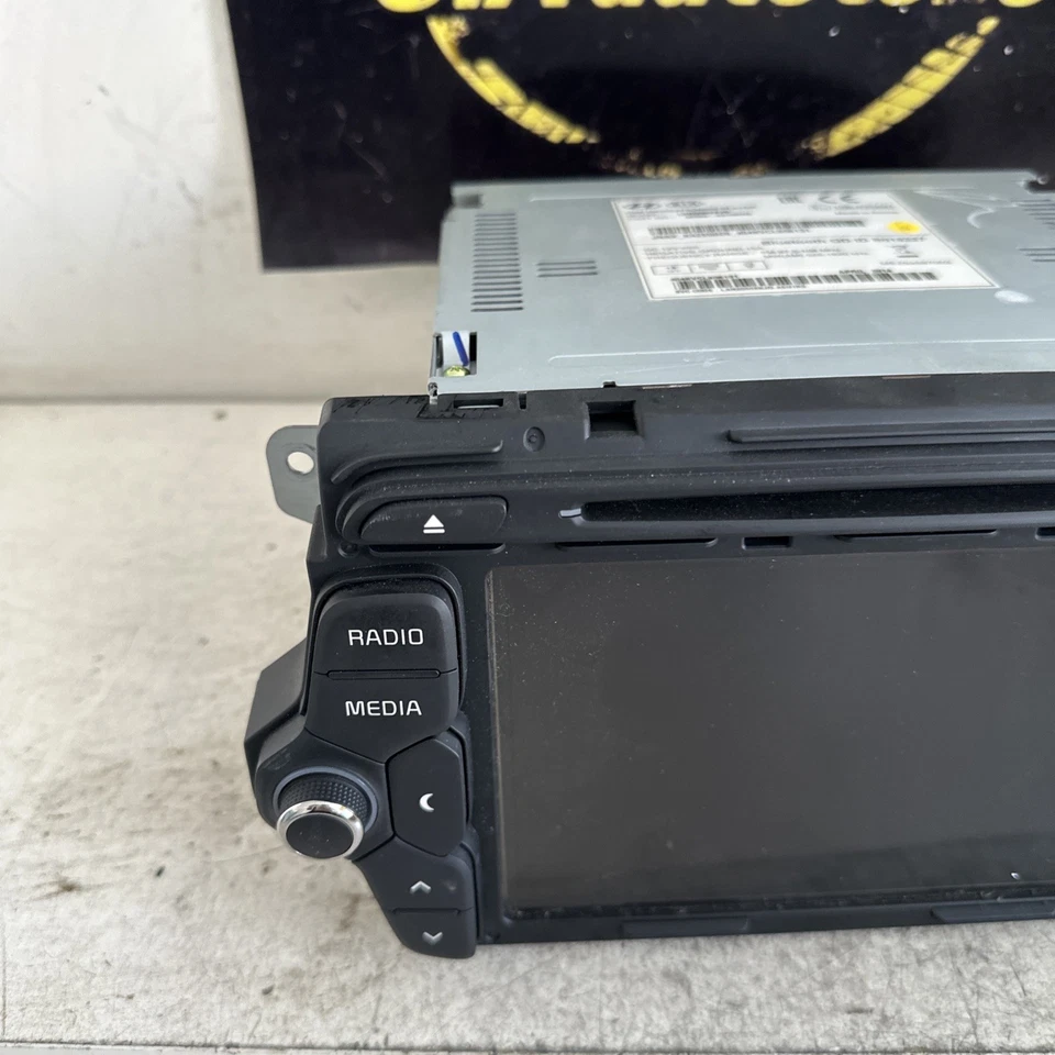 RADIO NAWIGACJA KIA CEED II 96560-A2110WK 10R-035682 - Bild 2 von 4