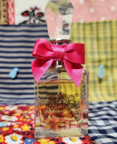 Juicy Couture Viva La Juicy Damen 1 Oz. Eau de Parfum Spray Parfüm Körper Y2K