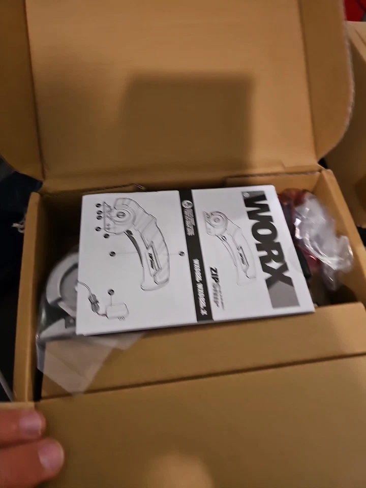 Worx WX082L Zip Snip Cordless Mini Cutter 4V Electric Rotary Scissors ZipSnip - Image 2 of 4