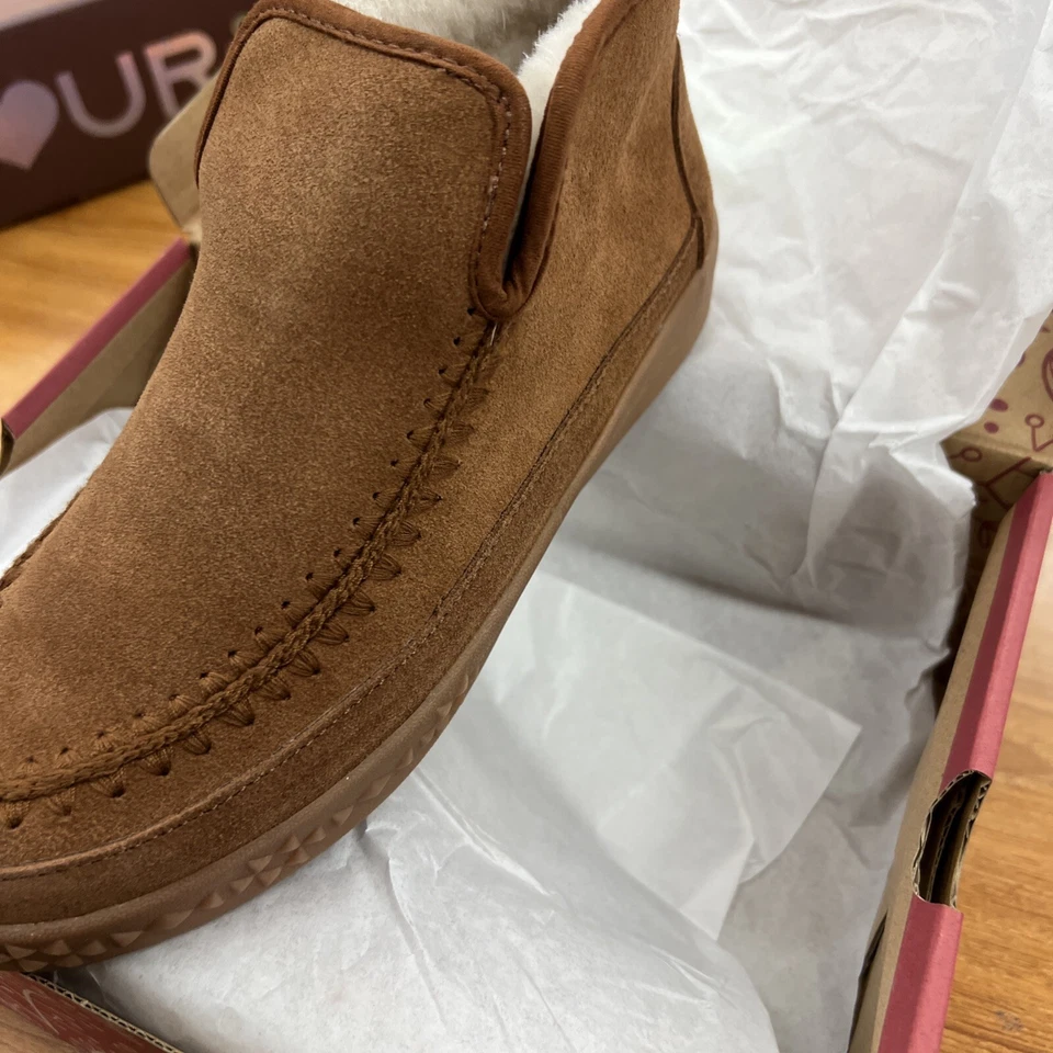 MUK LUKS Women's Street Queens Lined Suede Ankle Pull-On Boots-NEW-Sz 7 - Image 3 of 4