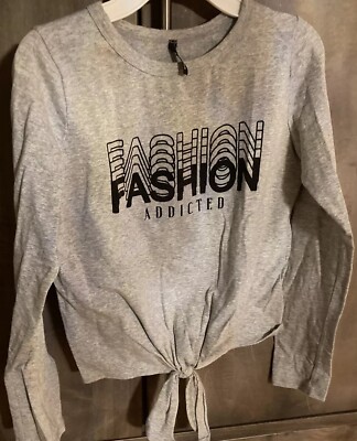 REVELATION GIRLS GRAY LONG SLEEVE *FASHION ADDICTED* KNOT SHIRT SIZE LARGE