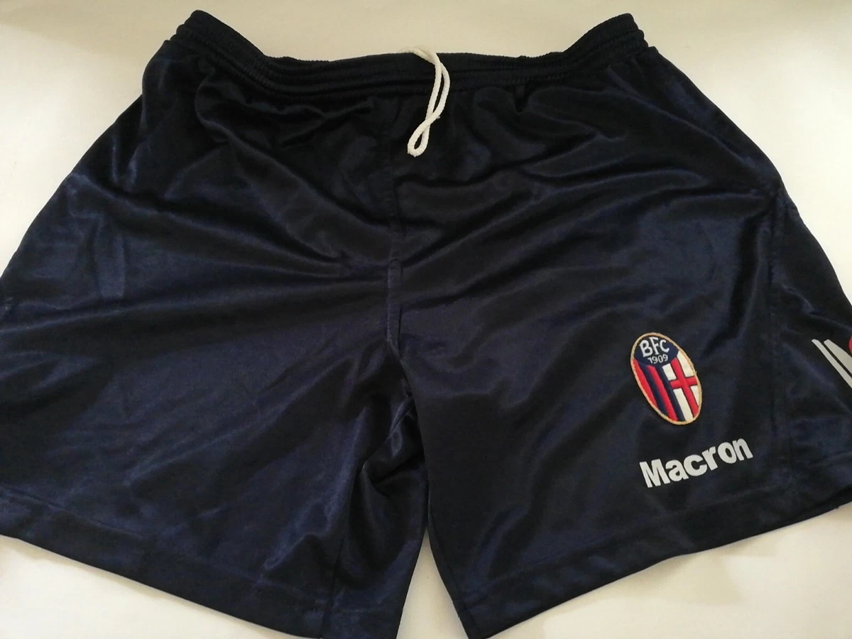 Pantaloncini macron best sale calcio