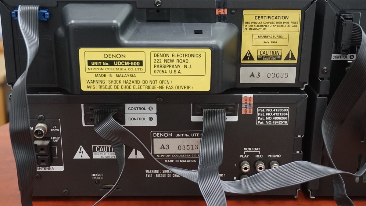 DENON D-500 Mini Stereo Component System AM/FM CD Cassette Amp