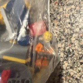 LEGO CITY: Deep Sea Helicopter (60093) - 100% complete with Minifigures