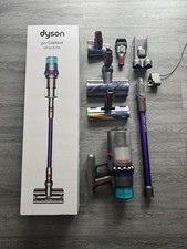Dyson GEN5 DETECT Absolute Cordless Vacuum Purple ( barely used, with warranty )