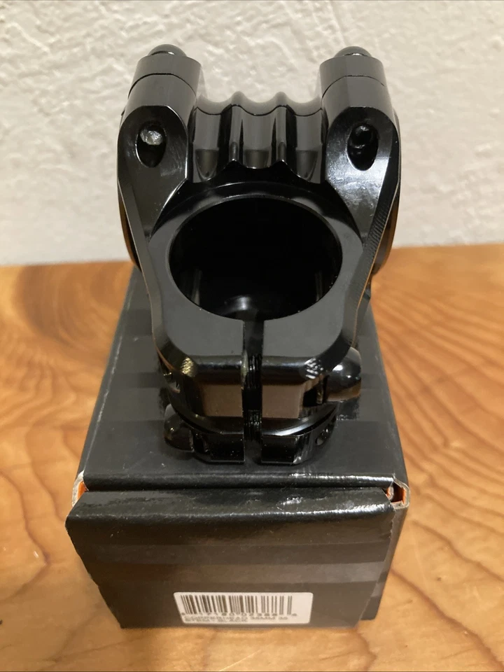 Abrazadera de 35 mm de vástago de cabeza de cobre Deity Components Foto 4 de 4