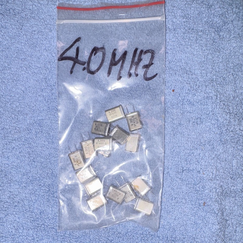 4.000MHz Quartz Crystal Oscillator VF400 Series VF400-5 2-Pin 4-5V