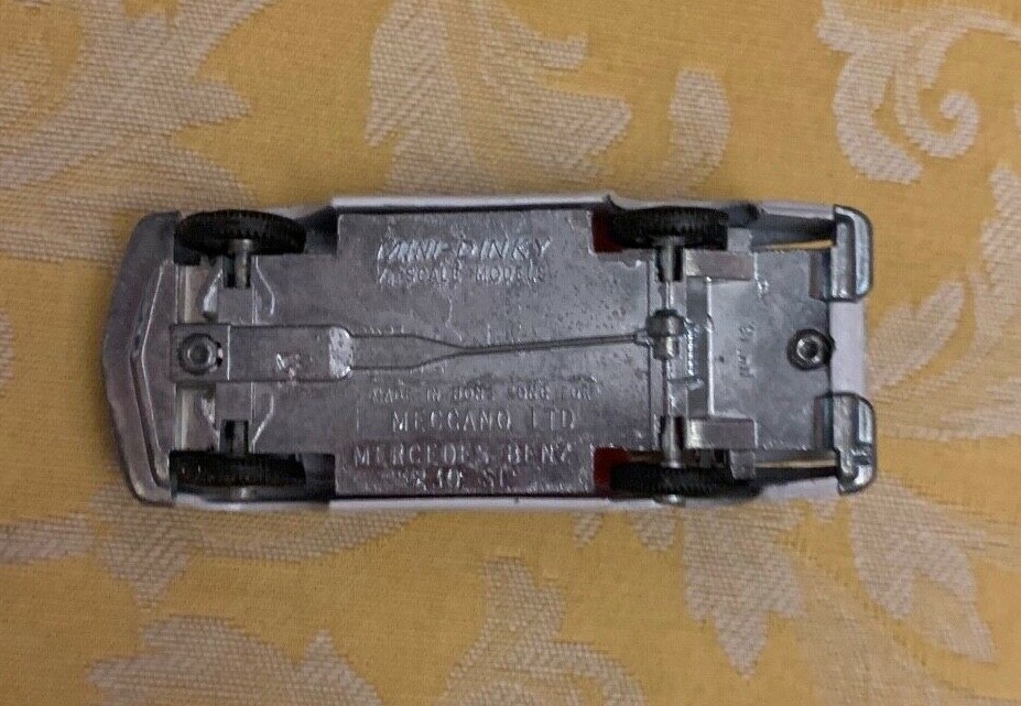 Mini-Dinky No. 18 Mercedes-Benz 230SL Near-mint in Original Box