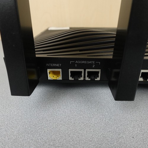 NETGEAR Nighthawk X8 AC5000 Tri-Band WiFi Router R8300 Wireless Router - Picture 8 of 15