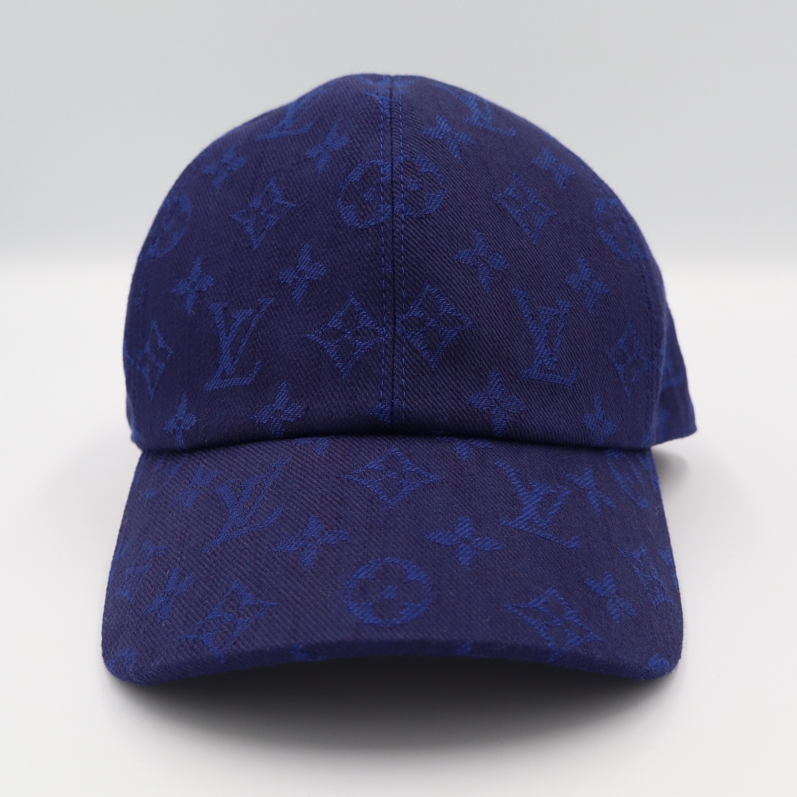 Louis Vuitton Monogram Essentials Baseball Cap Bl… - image 3