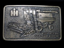 TG09154 NOS VINTAGE  INTERNATIONAL HARVESTER AXIAL-FLOW COMBINE  BELT BUCKLE