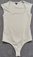 Express Body Contour Bodysuit women's M white scoop neck stretch thong snaps