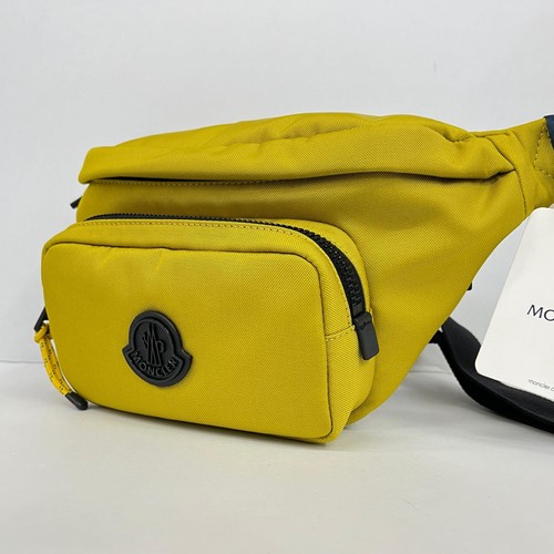MONCLER Shoulder Bag I109A5M00006 Yellow [Kakogawa Store]