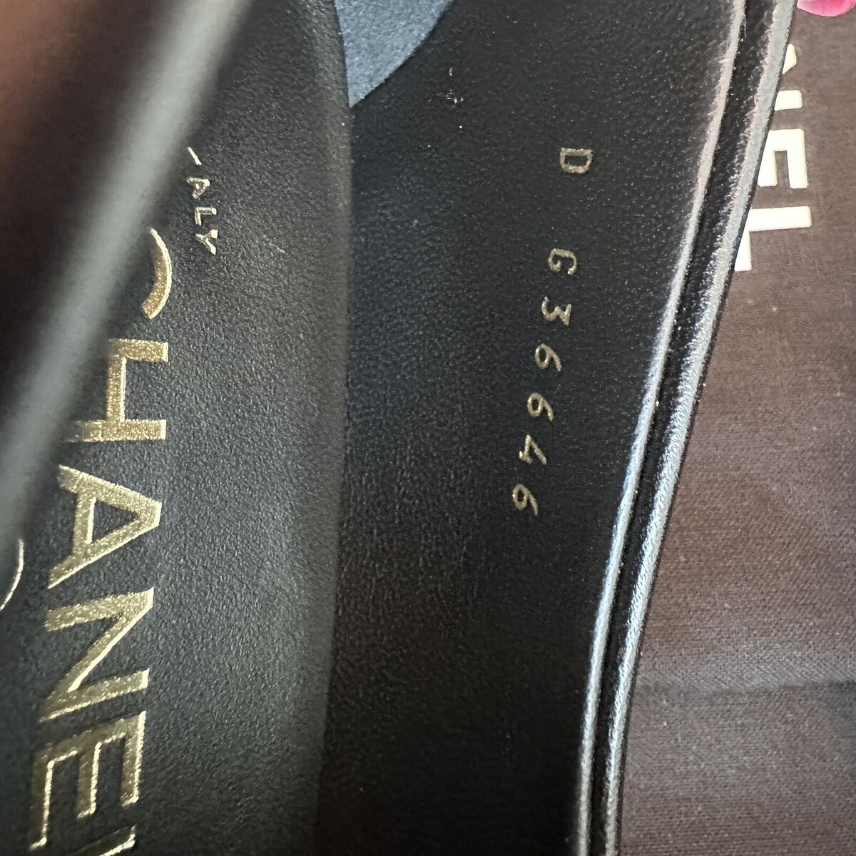 Chanel Quilted Leather Tab Loafers - Black (G36646 X01000 Chanel Quilted Leather Tab Loafers - Black (G36646 X01000