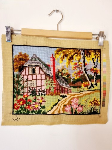 VINTAGE tapestry Completed Needlecraft Winter Cottage Traditional Cottagecore - Picture 3 of 6