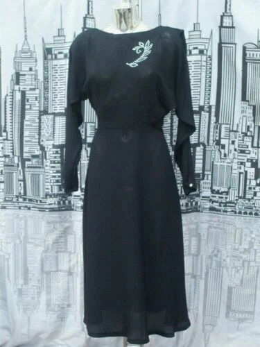 Original Crepe de Chine Vintage Clothing for Women