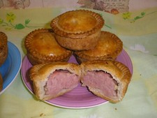 SPECIAL OFFER - 6 assorted meat pies and 4 Sausage Rolls,ONLY £32.49