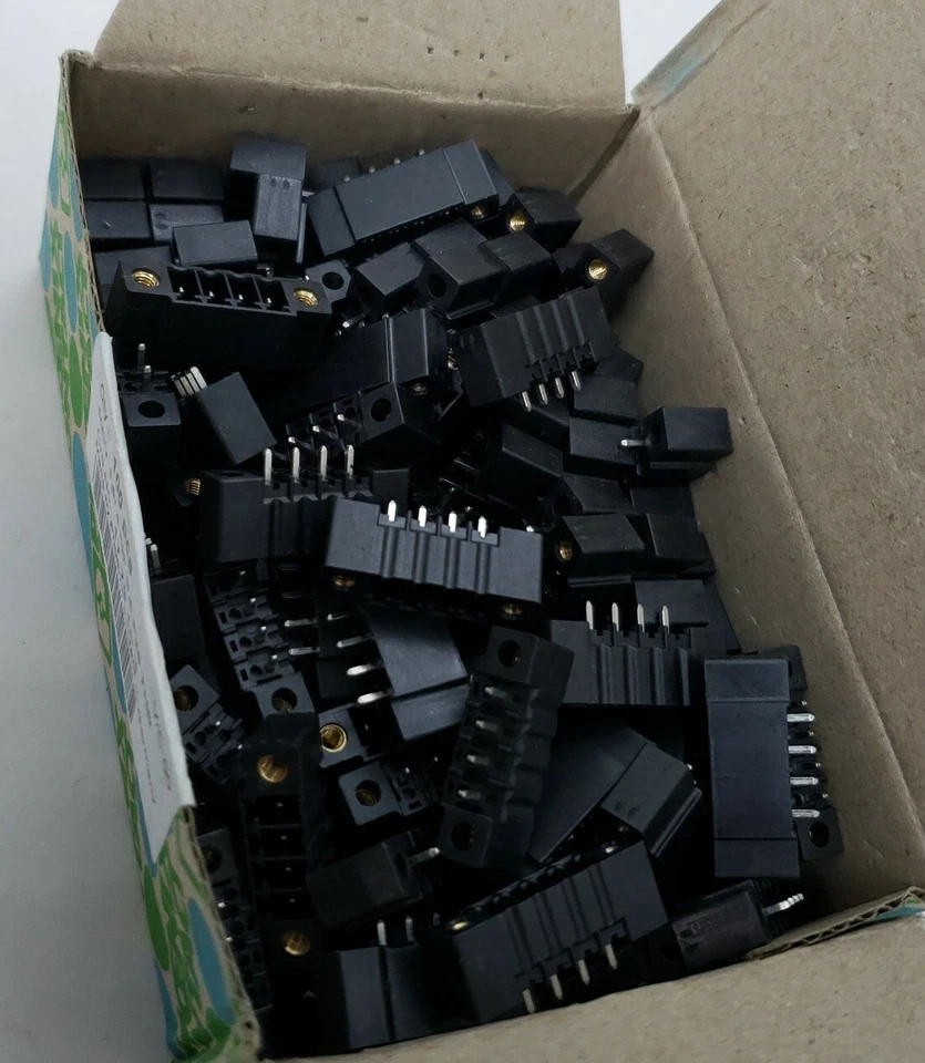 NEW 100 Qty Phoenix Contact 4 Position Pluggable Terminal Blocks 3.5mm Pitch... - Image 2 of 4