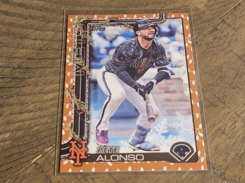 Pete Alonso [Holiday Lights] #H34 2025 Topps Holiday card